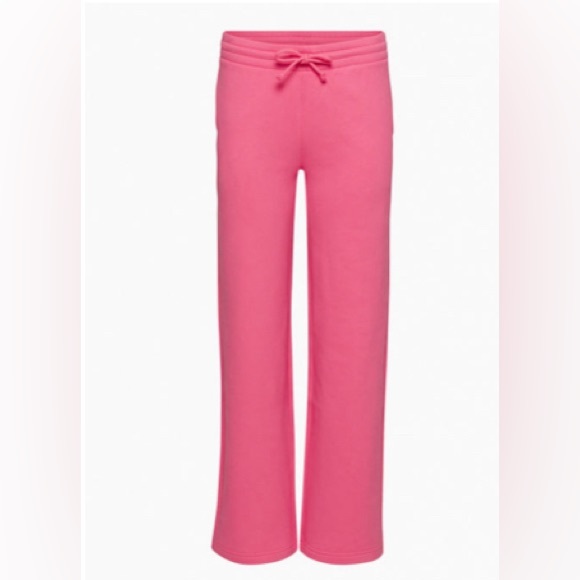 Aritzia Pants - Pink Aritzia Cozy Fleece Boyfriend wide sweatpants in size xs
